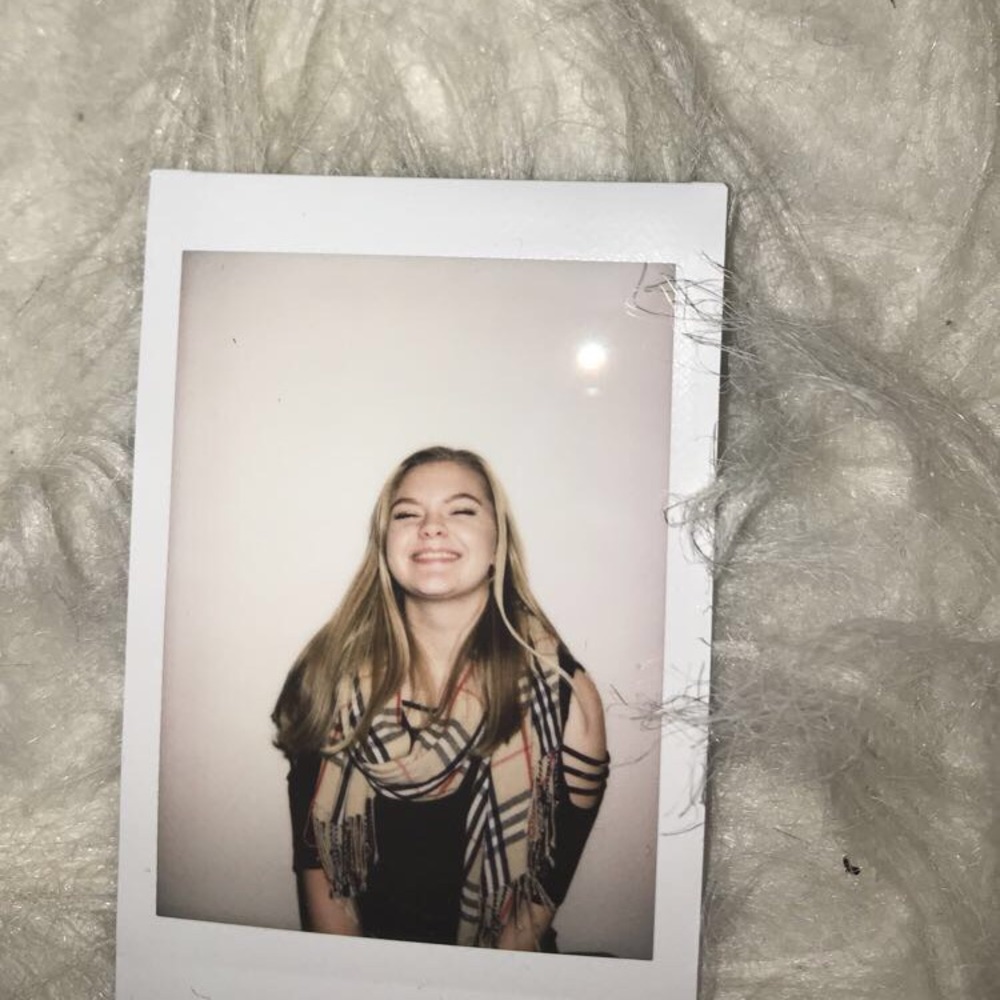 Meet your Posher, Mackenzie